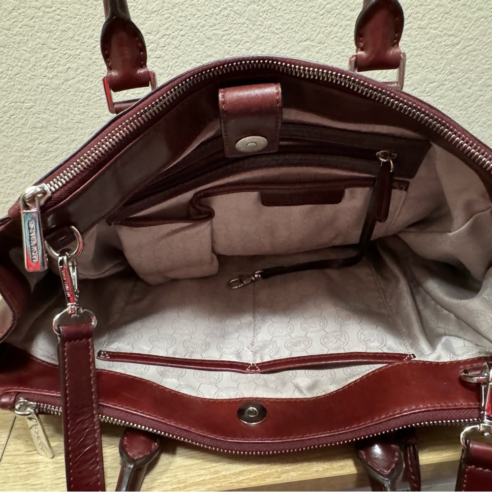 Michael Kors bag